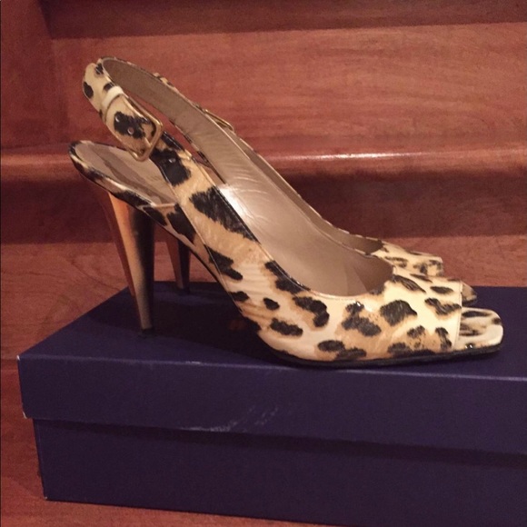 Stuart Weisman Leopard Print 👠 - Picture 2 of 6